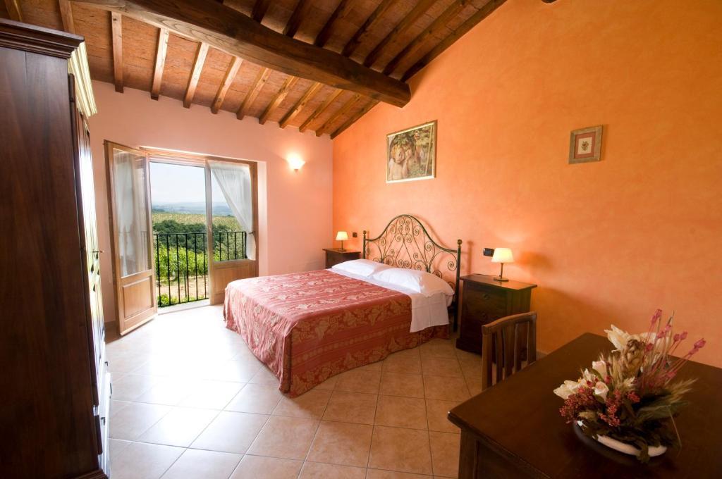 Agriturismo Macinatico Сан-Джиминьяно Номер фото